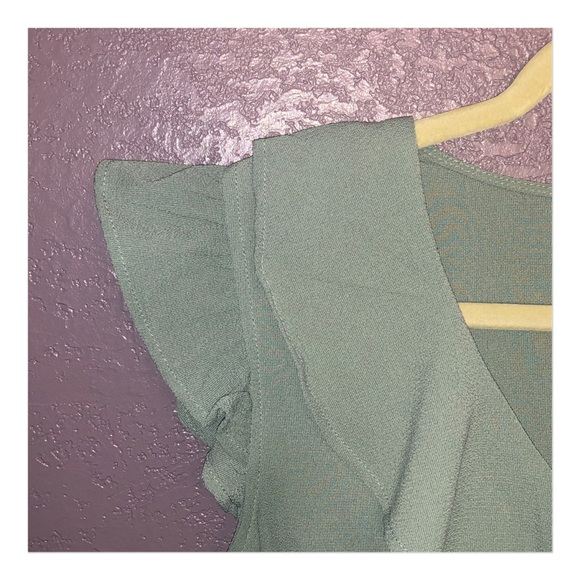 Green Ruffle Blouse - Picture 5 of 5